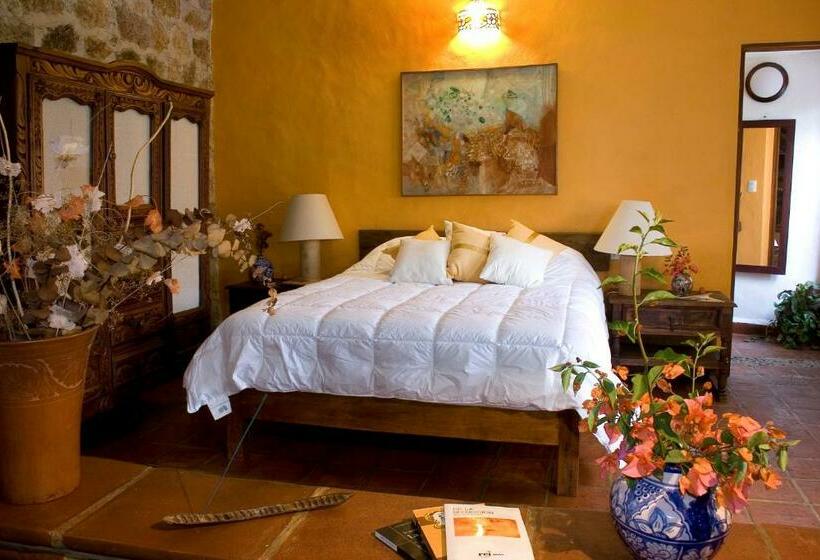 デラックスルーム, La Casa Del Guamúchil