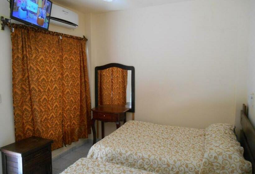 Quarto Triplo Estandar, Quinta San Juan