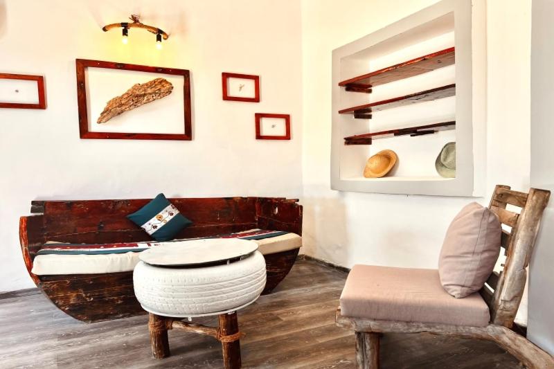 اتاق لوکس با چشم‌انداز دریا, Pili Pili Beach Bungalows