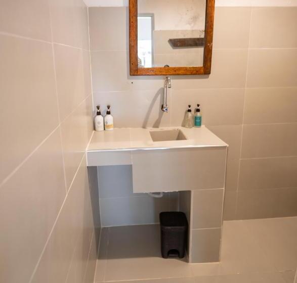 Triple Room Sea View, Pili Pili Beach Bungalows