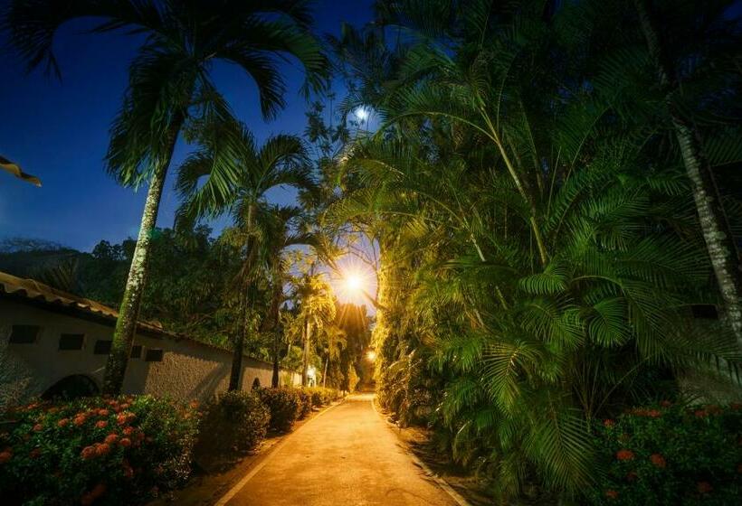 Люкс Мастер, Casa Guardia Panama