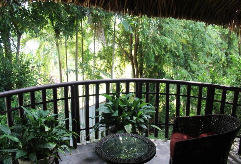 Люкс Мастер, Casa Guardia Panama