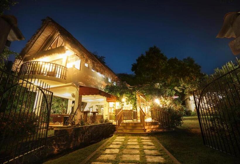 Четырехместный Номер Стандарт, Casa Guardia Panama