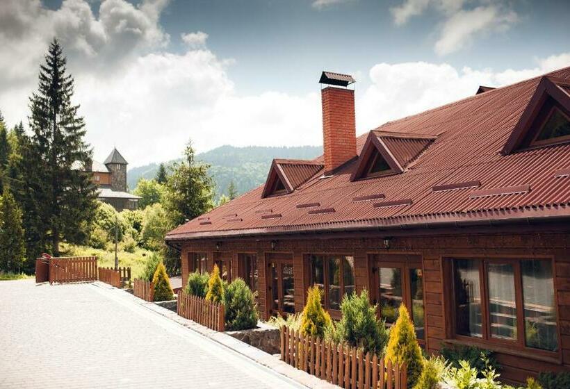 سوییت با چشم‌انداز کوه, Chalet Filvarok