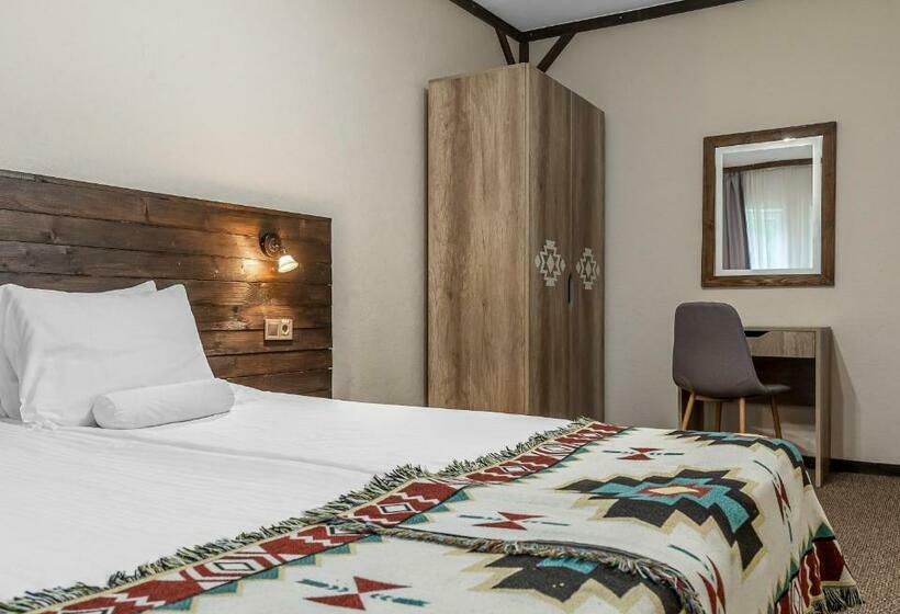 סוויטת ג'וניור, Zahar Berkut