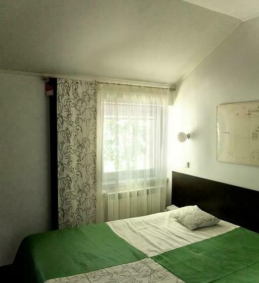 اتاق استاندارد, Motelchuk