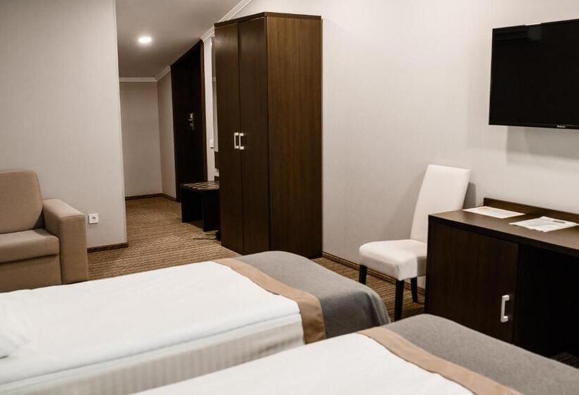 다락방 스탠다드 룸, Optima Collection Park Hotel Ivano Frankivsk