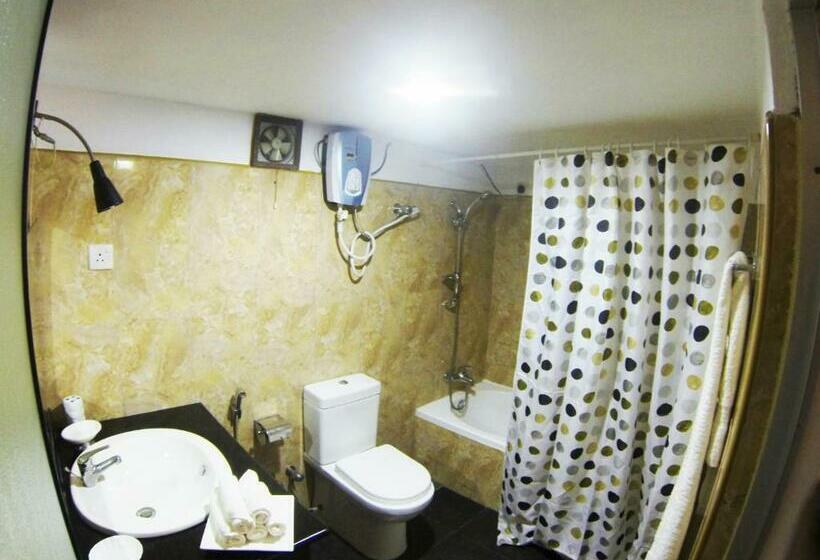 Семейный Номер, Marina Resort