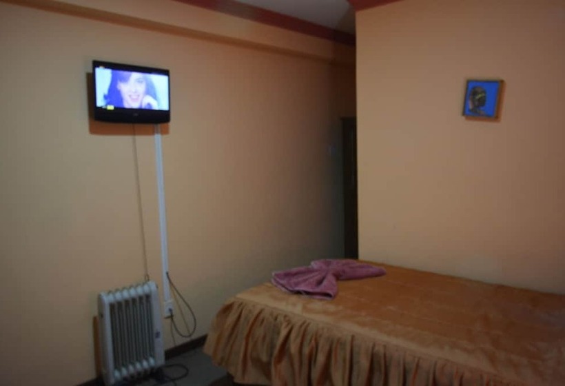 اتاق اکونومی یک تخته, Salcay