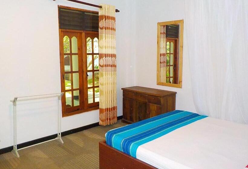 经济房, Liyana Holiday Resort