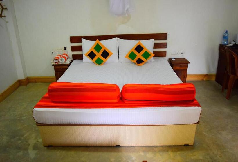 高级园景房, Liyana Holiday Resort