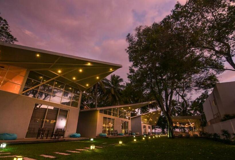 Шале Superior 1 Спальня, Mawella Beach Resort