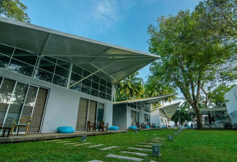 Шале 1 Спальня, Mawella Beach Resort