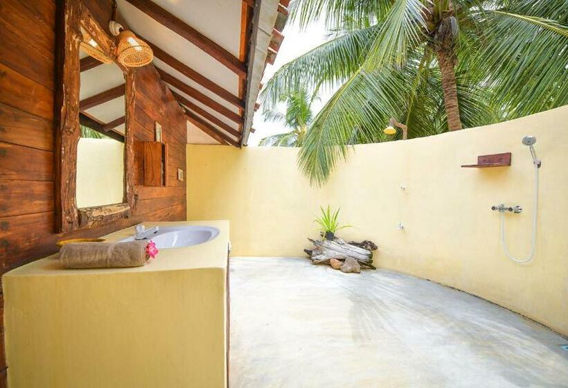 بانگلوی استاندارد, Kitesurfing Lanka