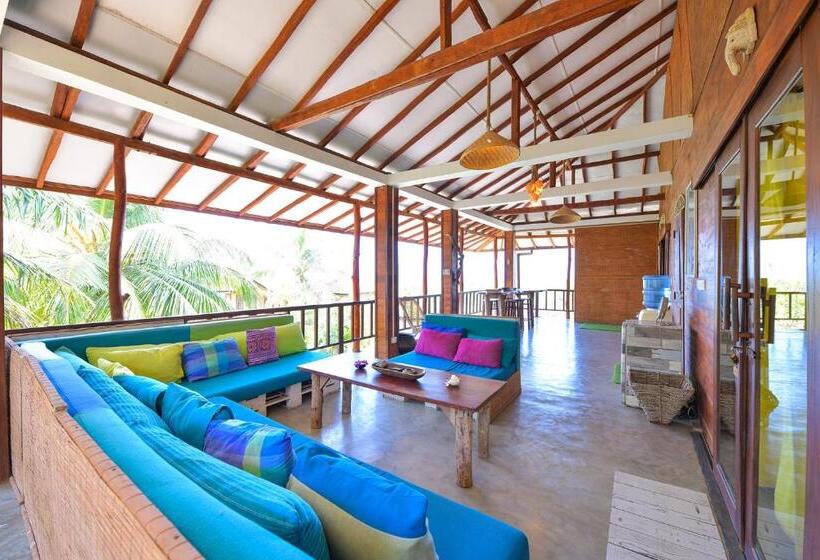 ویلای 4 خوابه, Kitesurfing Lanka