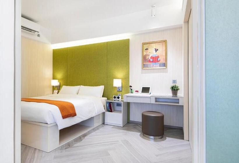 آپارتمان 1 خوابه, Eaton Residences, Village Road