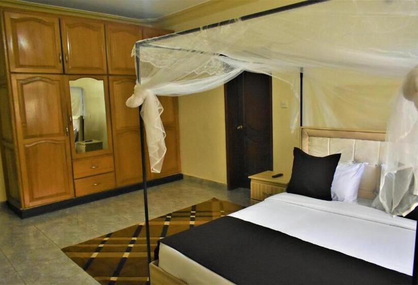 اتاق استاندارد با سرویس بهداشتی مشترک, Ezeife Guesthouse