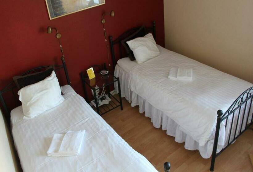 Номер Стандарт, L Zlafen Bed And Breakfast