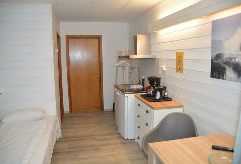 Номер Стандарт Вид на Море, Langenuen Motel & Camping