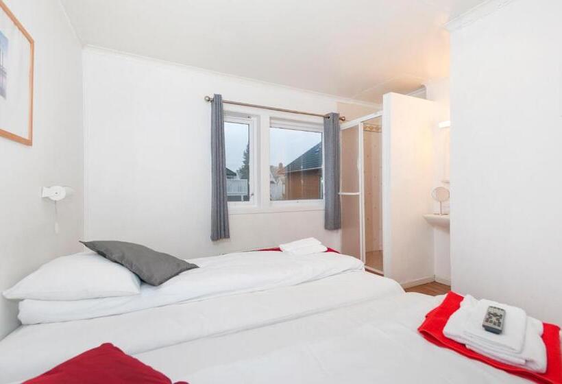 带共用浴室的标准房间, Stavanger Bed & Breakfast