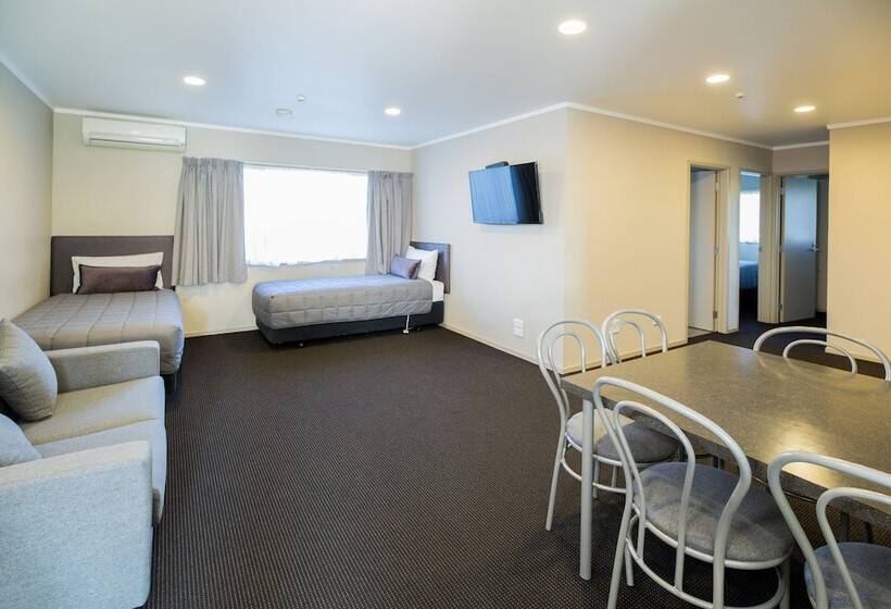 Люкс Premium 2 Спальни, Ashbrook Motel Taupo