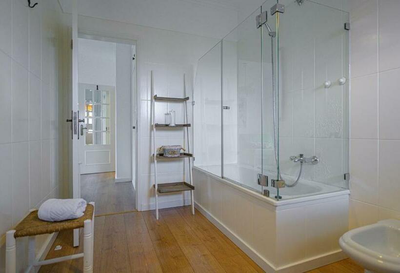 발코니가 있는 스위트, Casa Das Hortensias  Charming Guest House
