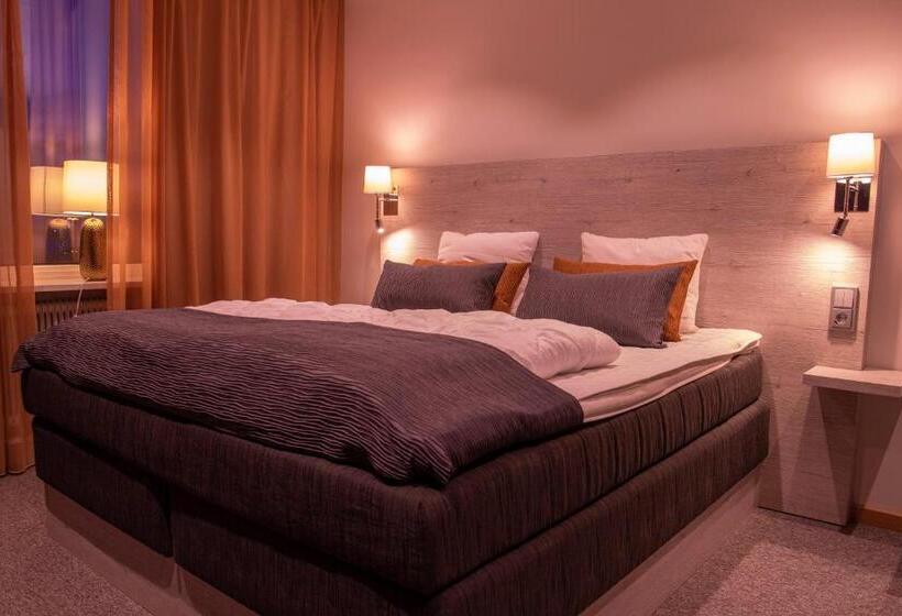اتاق استاندارد با سرویس بهداشتی مشترک, Dream  Luxury Hostel