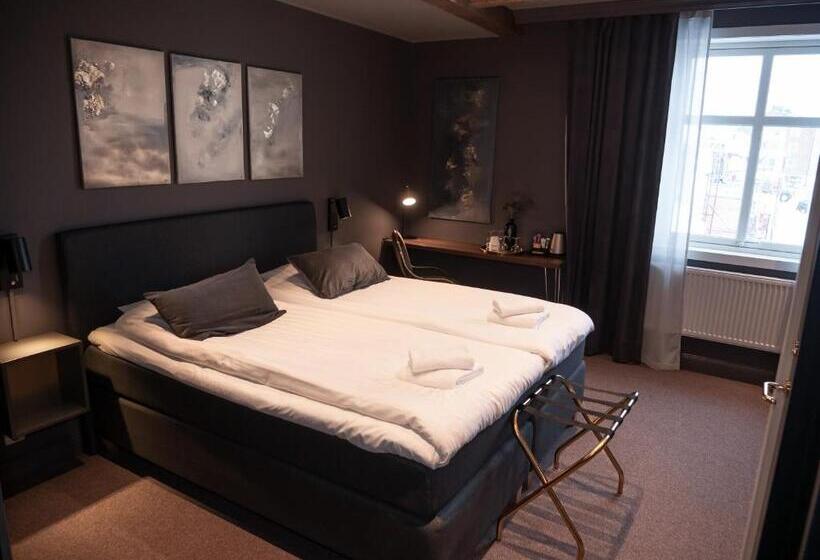 豪华房间, L Gamla Staden