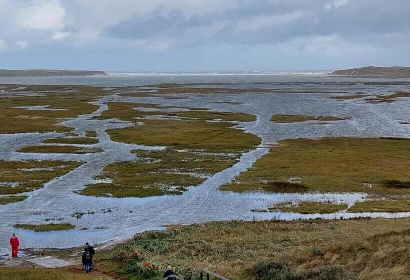 חדר סטנדרט, Thuis Op Texel