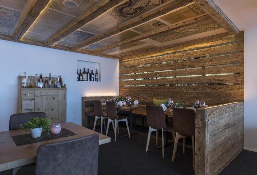 סוויטת ג'וניור, Berghotel Tgantieni