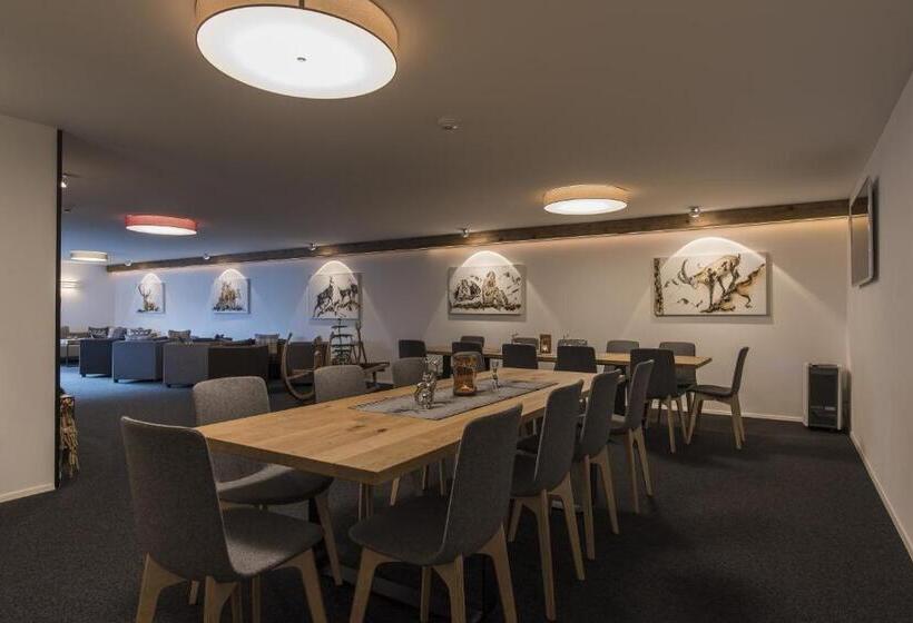סוויטת ג'וניור, Berghotel Tgantieni