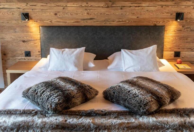 اتاق استاندارد, Berghotel Tgantieni