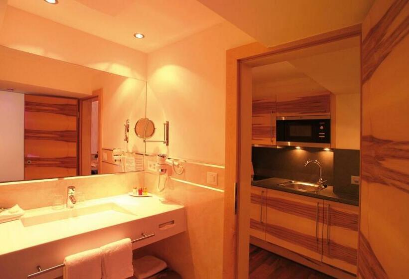 آپارتمان لوکس 1 خوابه, Garni Muttler Alpinresort & Spa