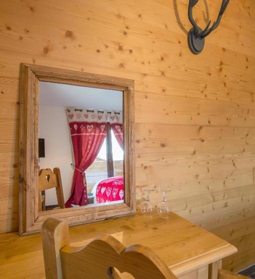 Номер Superior с Балконом, Hôtel De Charme La Poste