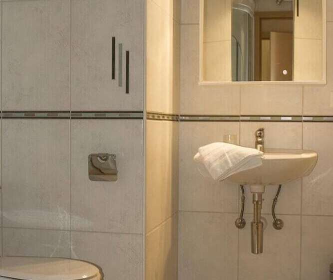 Номер Стандарт, Hôtel De Charme La Poste