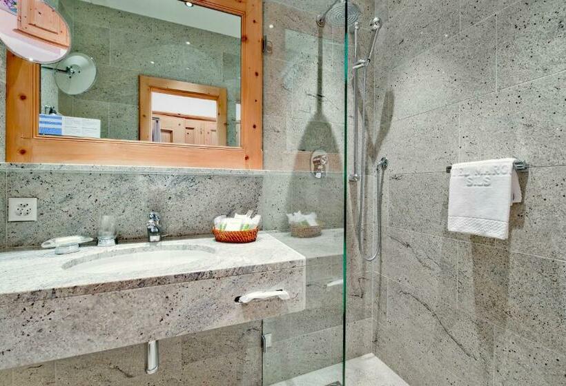 标准单人间, Parkhotel Margna Superior