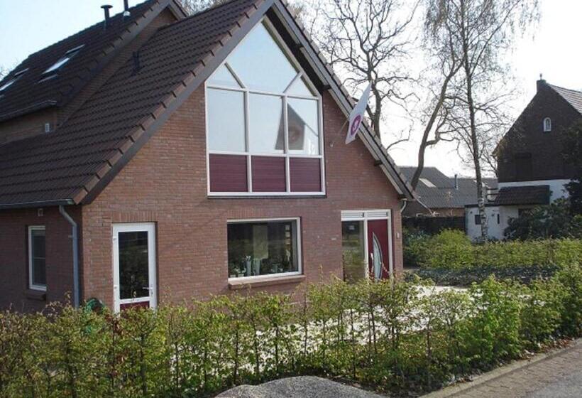 Номер Deluxe с Гидромассажем, B & B Leudal