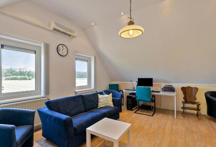 Апартаменты 1 Спальня, B & B Leudal