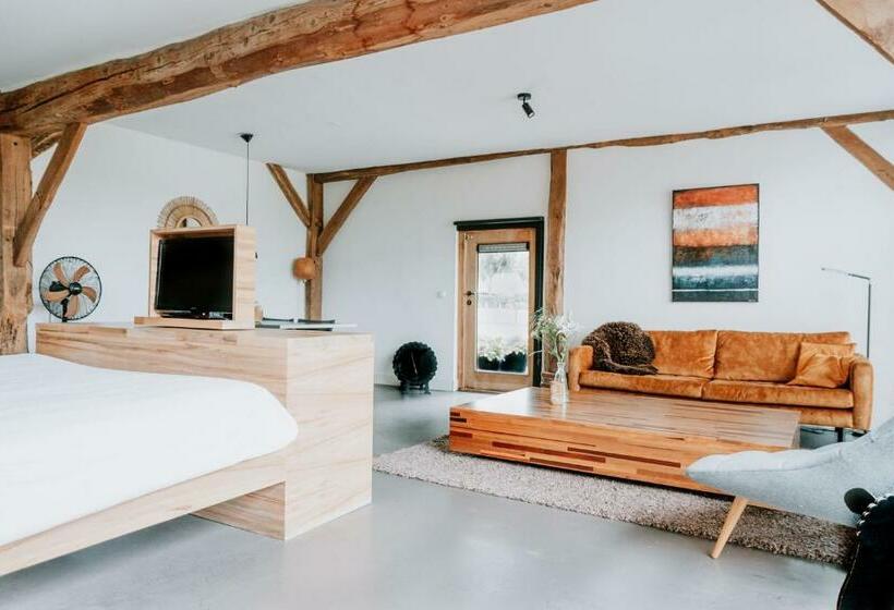 Люкс Повышенной Комфортности, De Vijf Suites