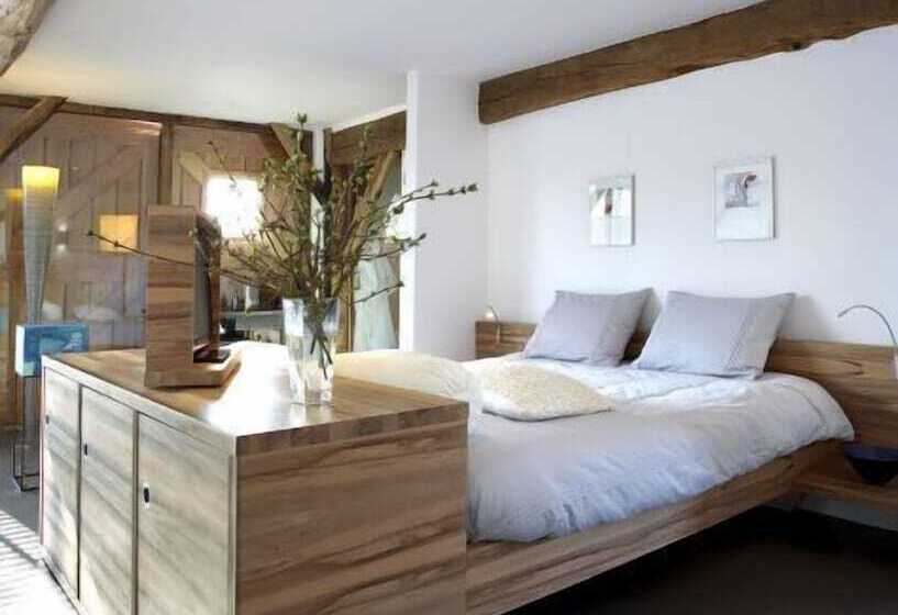 סוויטה דלוקס, De Vijf Suites