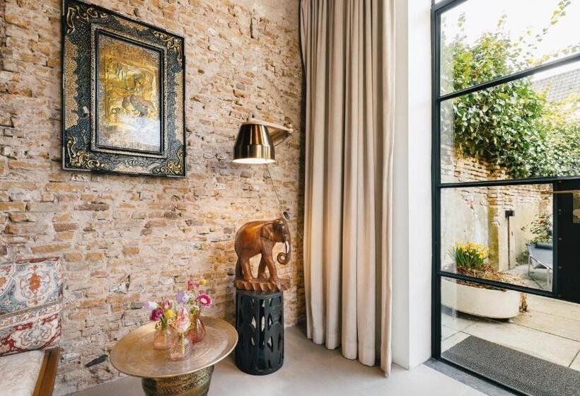 Пентхаус Люкс, Boutique Hotel Goud En Zilver