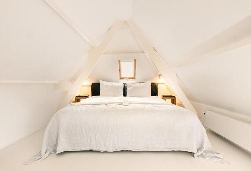 Люкс Повышенной Комфортности, Boutique Hotel Goud En Zilver