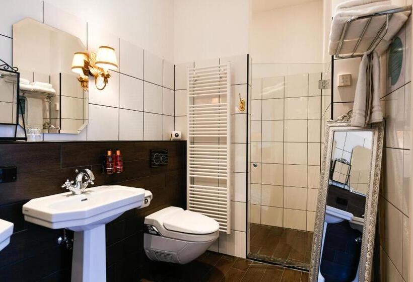 Люкс, Grand Boutique Hotel Restaurant Huis Vermeer