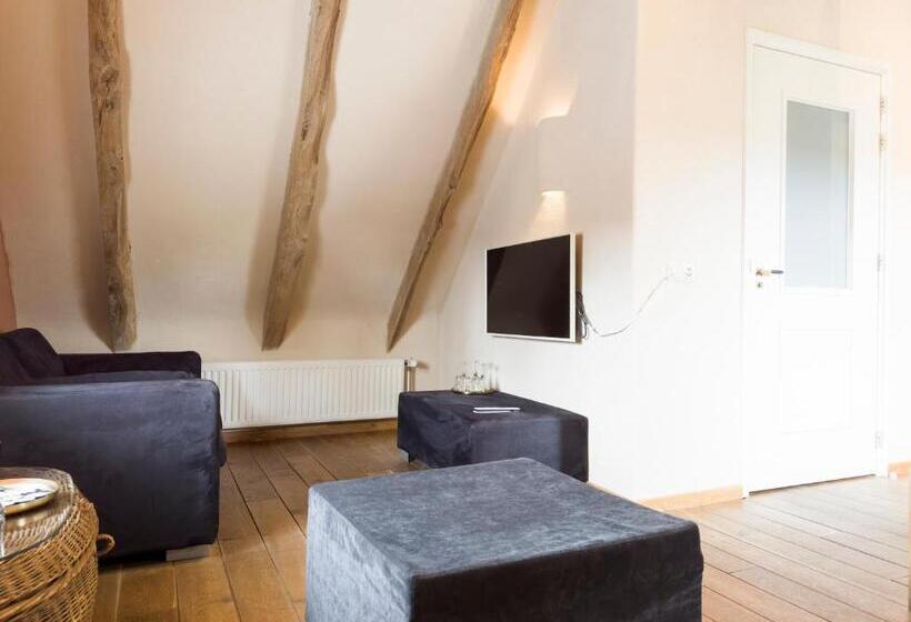 Quarto Triplo Comfort, Herberg De Kemper