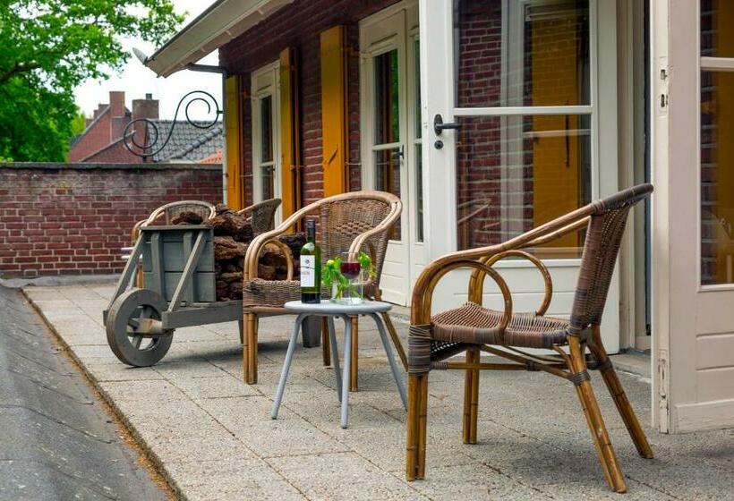 اتاق استاندارد با سرویس بهداشتی مشترک, Restaurant In D Ouwe Peel