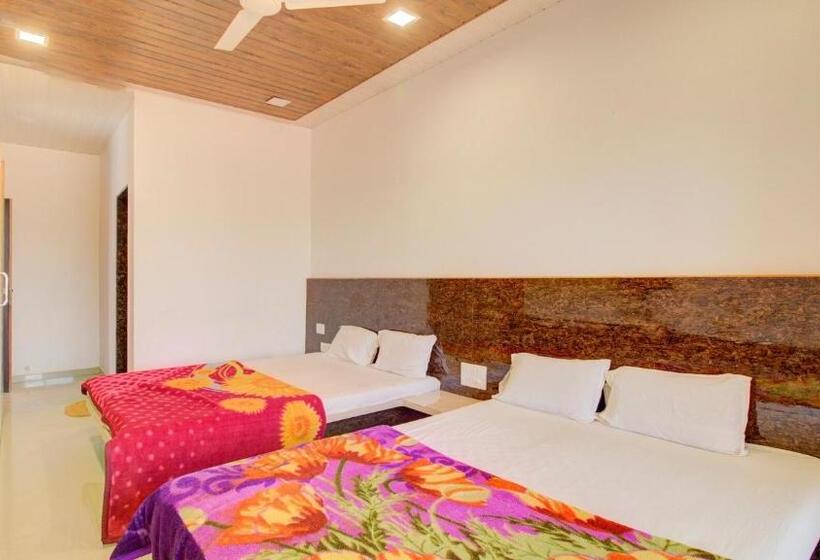 Семейный Номер, Tulshi Garden Villa Mahabaleshwar