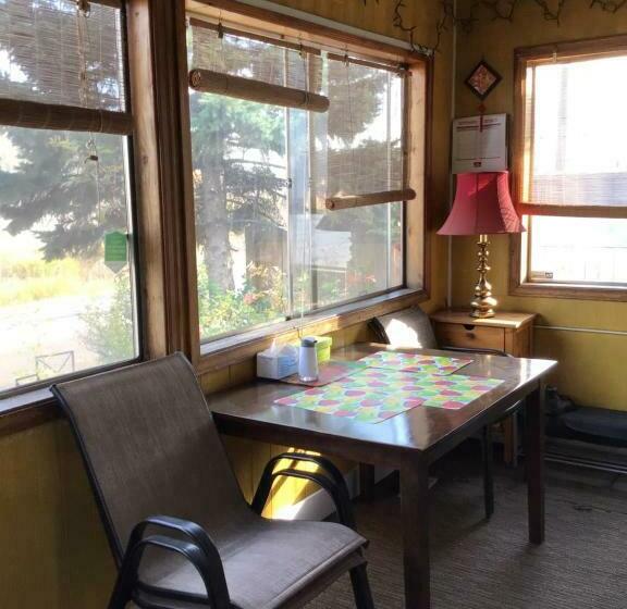 이코노미 싱글 룸, Nisku Guest House