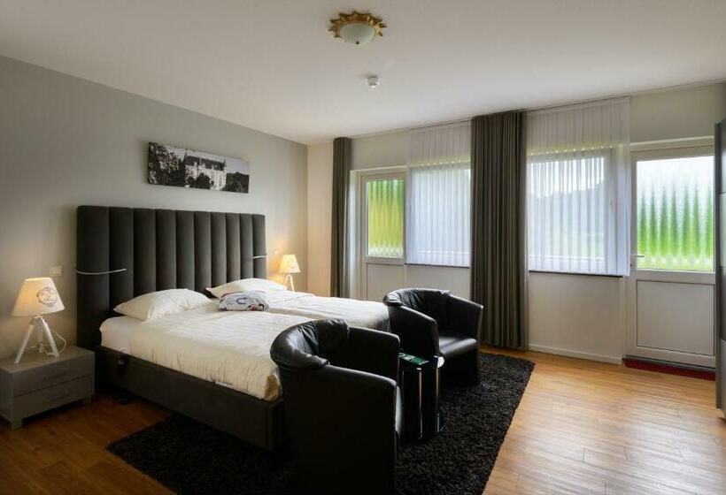 חדר דלוקס עם מיטת קינג, Bemelmans