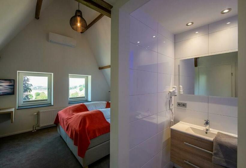 エコノミールーム, Bergrust