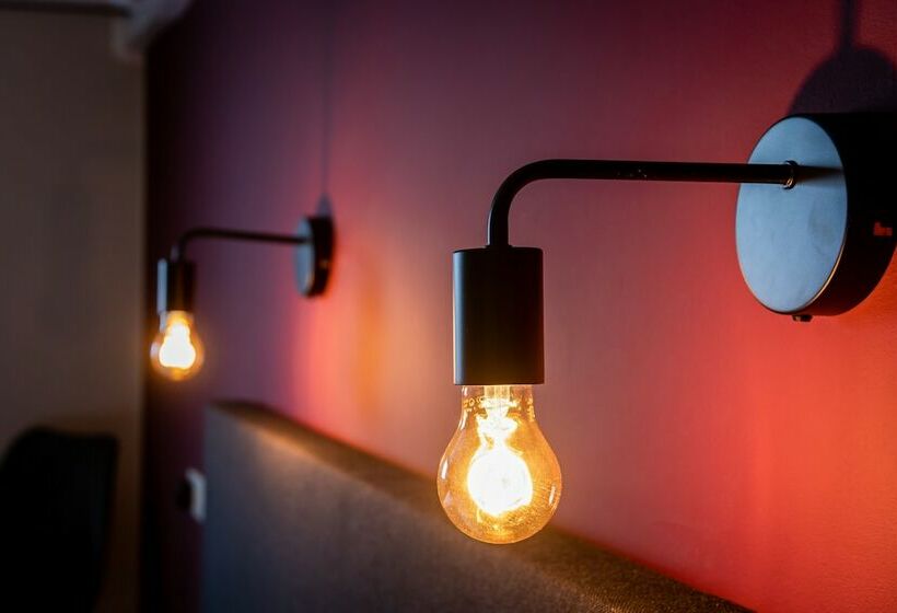 Номер Стандарт, De Drie Linden